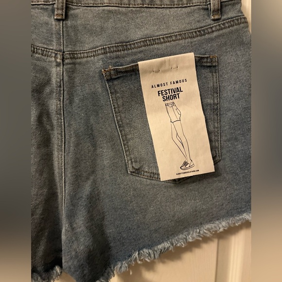 Almost Famous Light Blue Jean Shorts - Picture 9 of 9